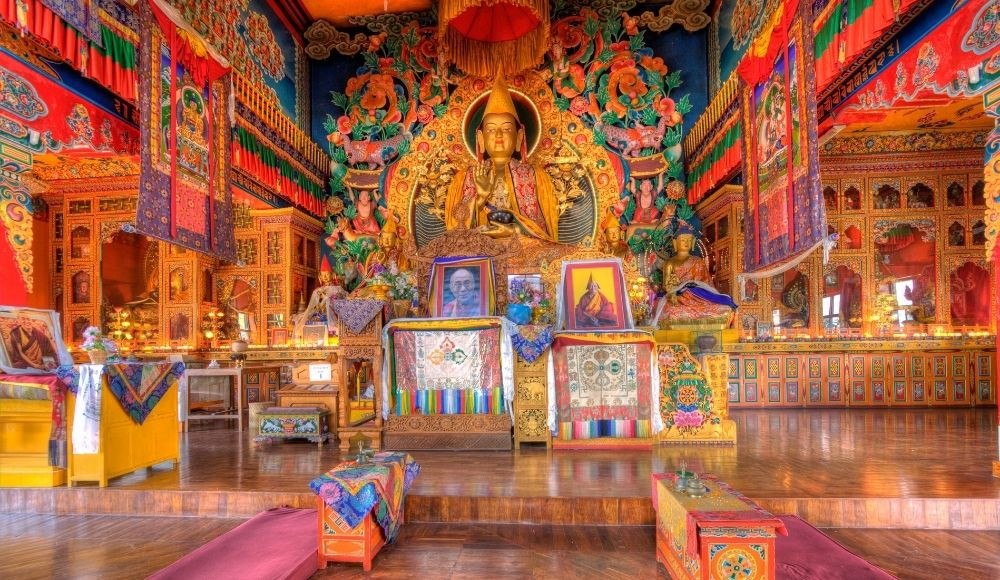 Buddhist pilgrimage tour