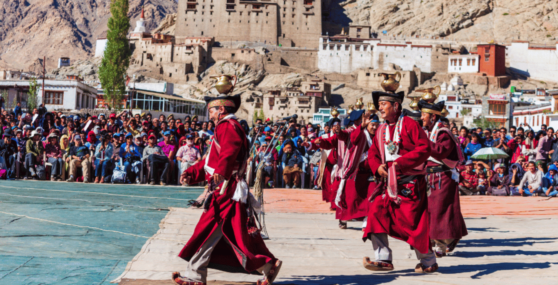 saga dewa festival in tibet