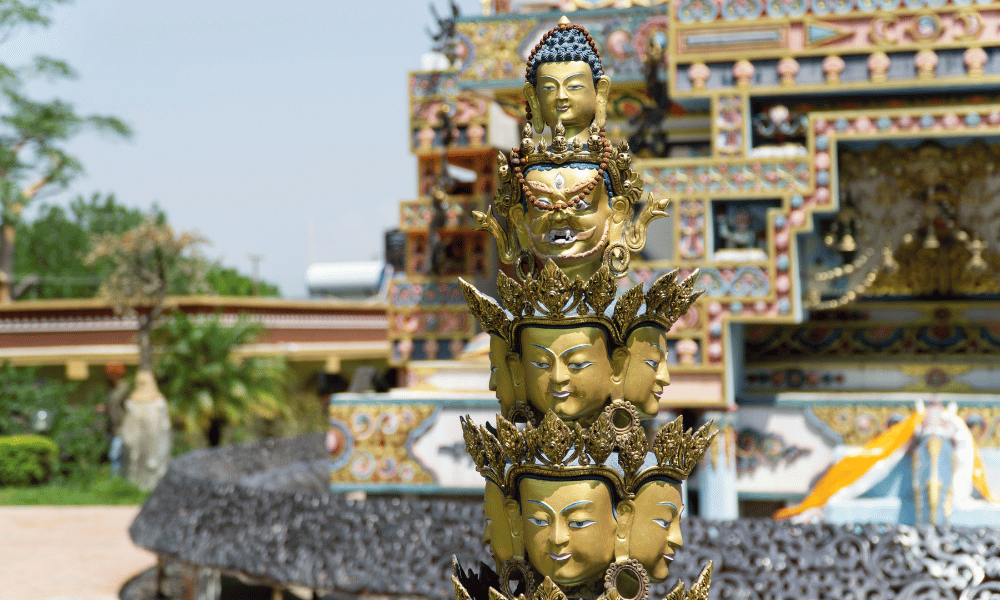 multiheaded buddha statue
