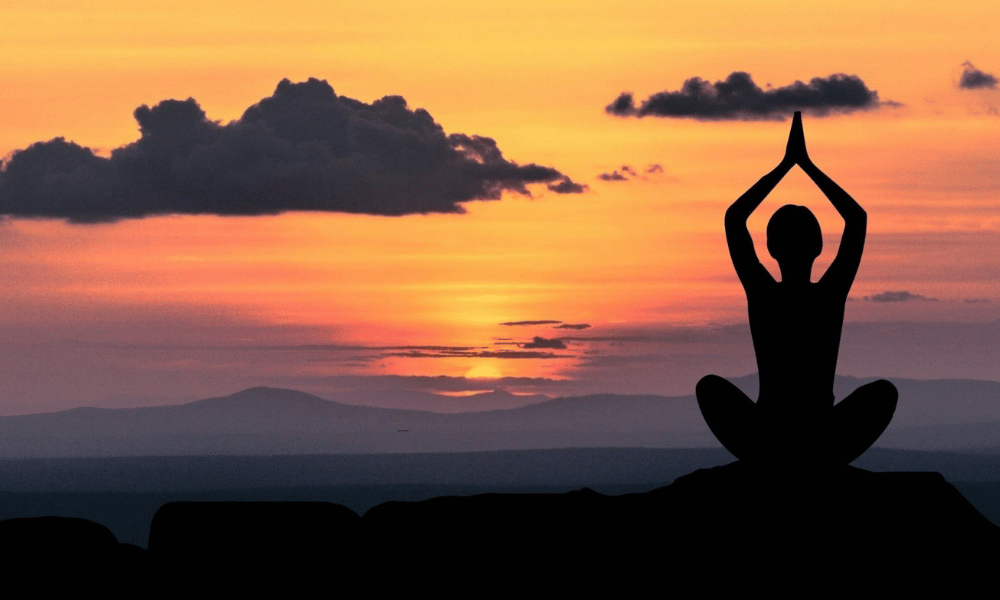 yoga trekking in nepal